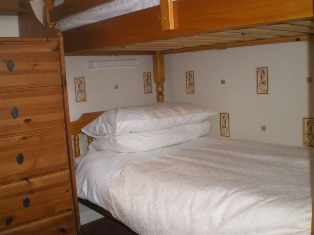 Barclay Court Guest House