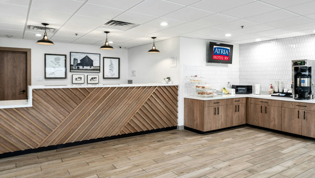 Atria Hotel and RV McGregor