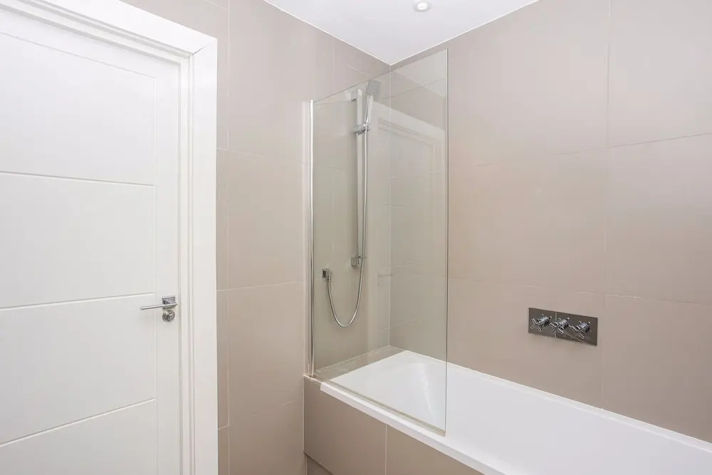 1 Bed Flat, 2 Minutes from Station