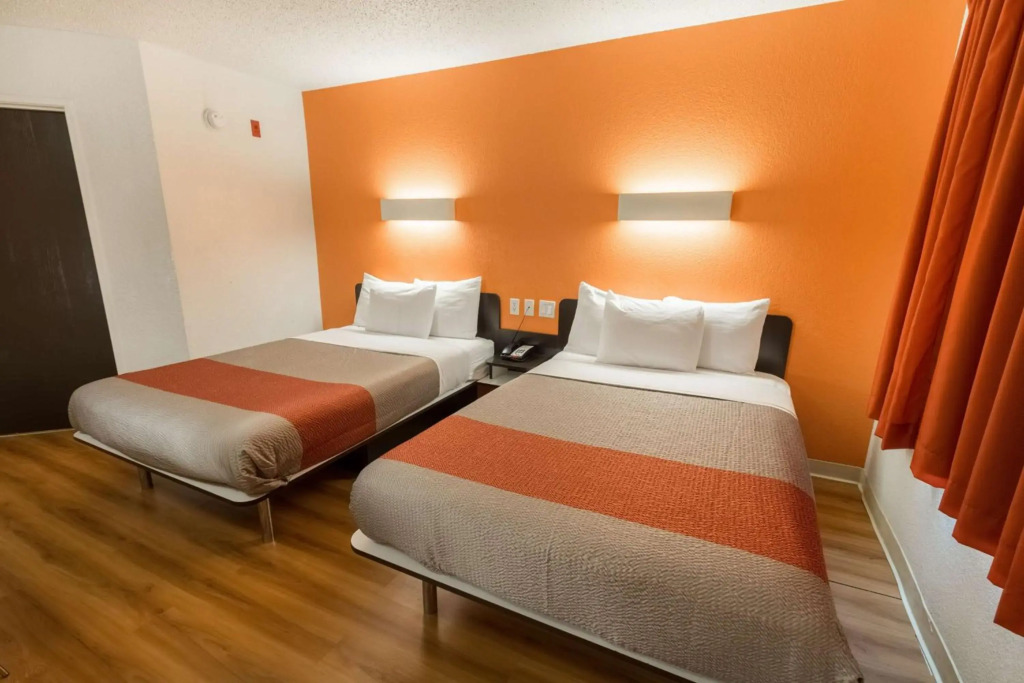 Motel 6-Irving, TX - DFW Airport North