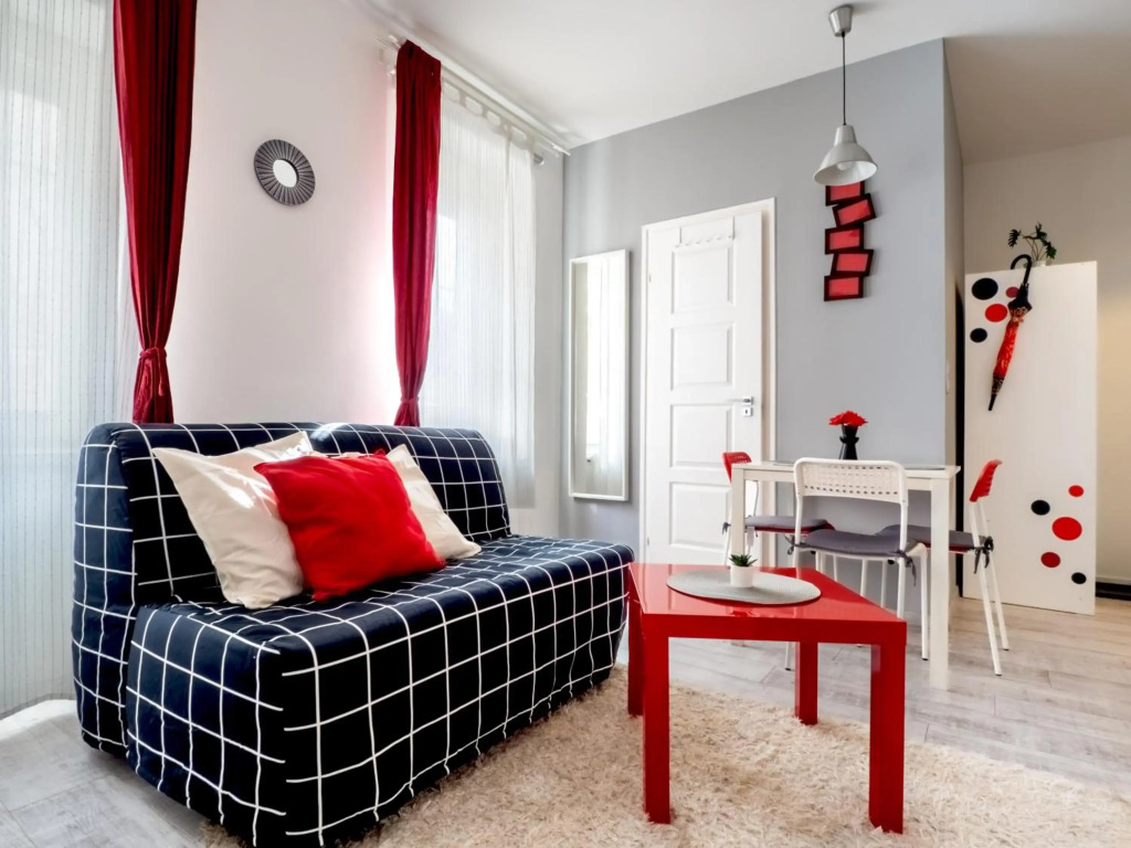 Colors Apartments