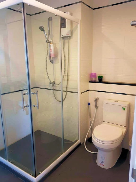 1BR Centric Sea 102 With Infinity Pool