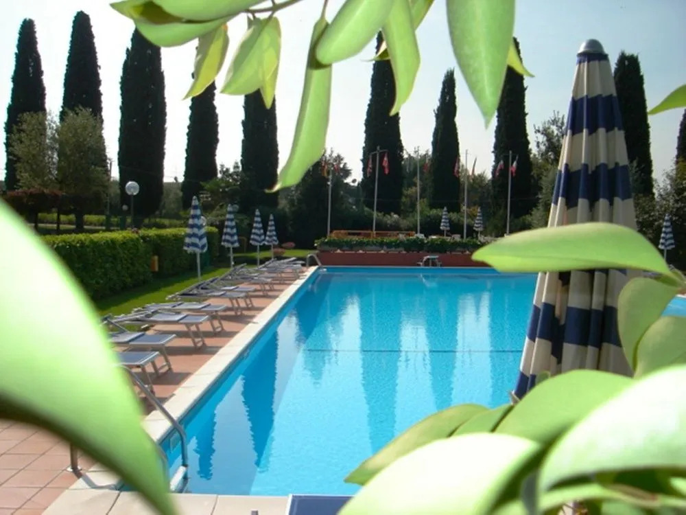 La Fattoria Apartments
