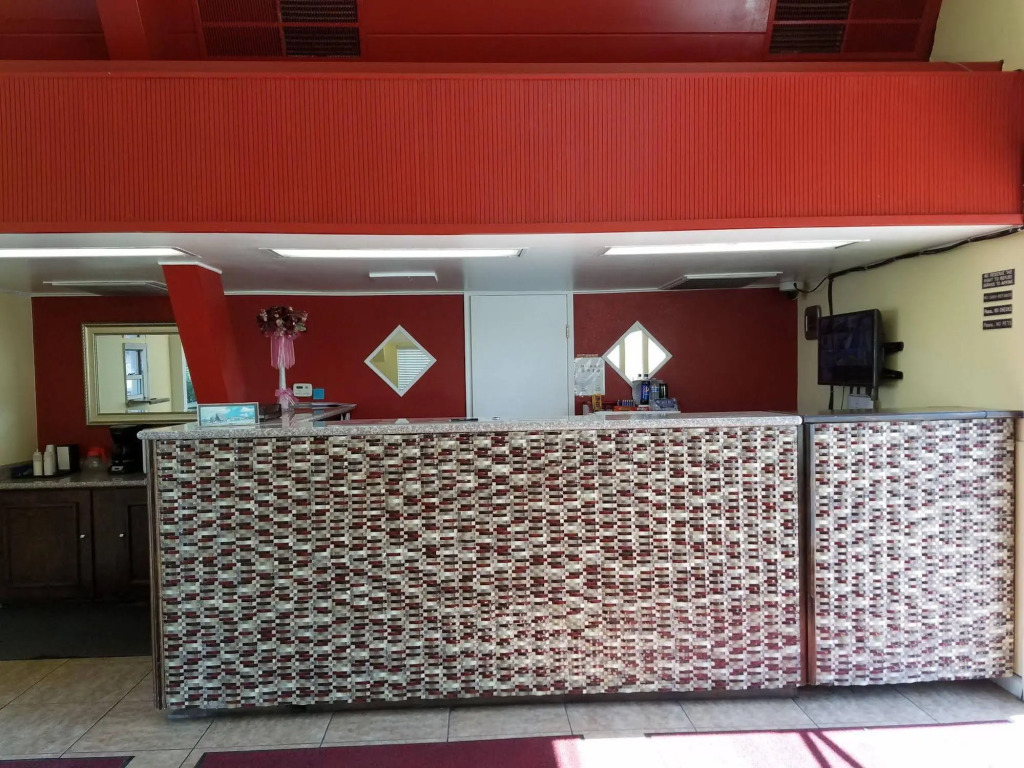 Economy Inn Fresno Yosemite NEWLY REMODELED