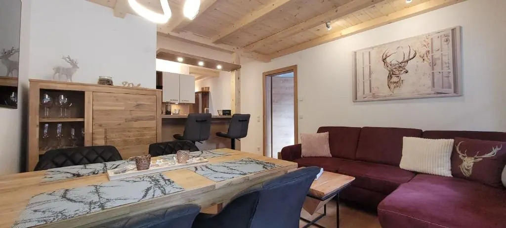 Hochalmbahnen Chalets 20W1, Alpenveilchen, nahe Gondel, Hunde willkommen