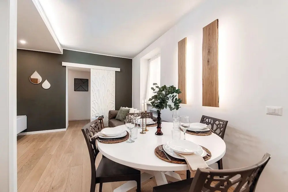 Rafael White Home
