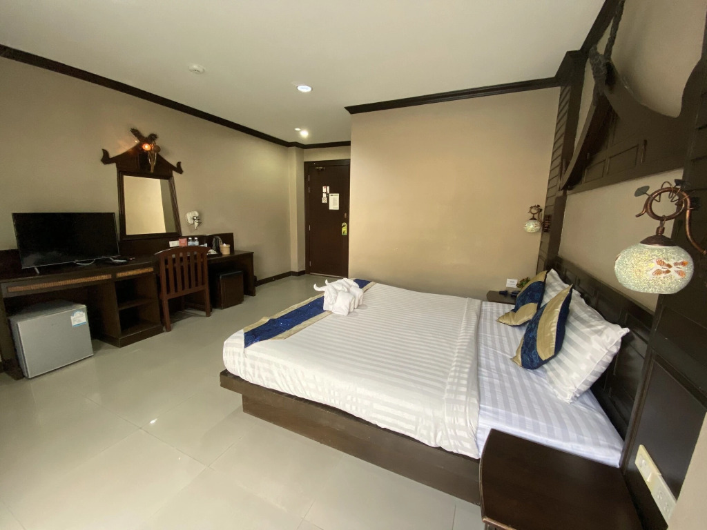 Lemongrass Hotel