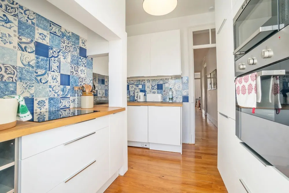 An Ecletic Apartment in Lisbon