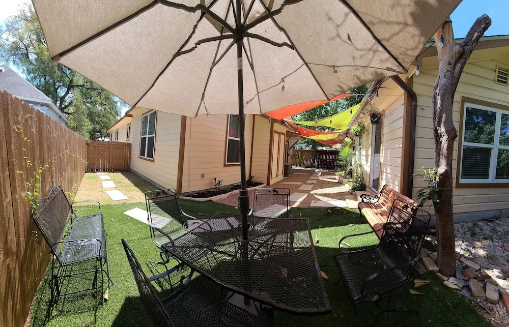 La Casita 5 minutes to DowntownRiver SA