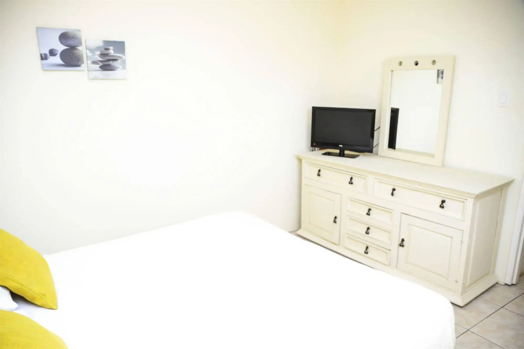 Aruba Tropic Apartments