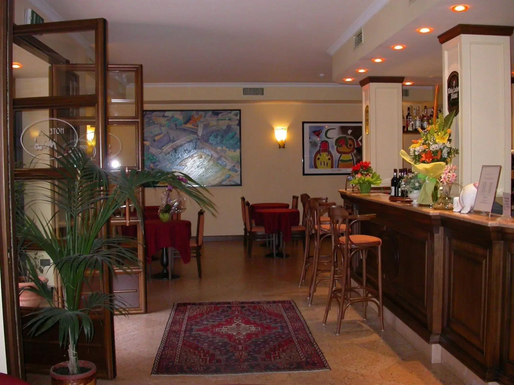 Hotel Miro