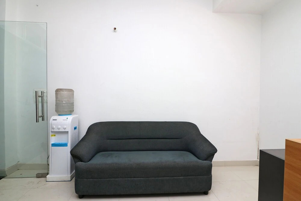 Hotel O Sathguru Residency Near New Ashok Nagar Metro Station