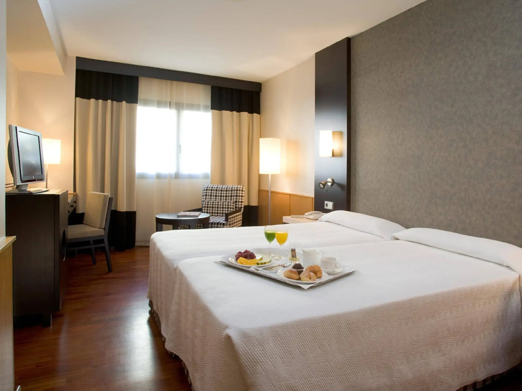 iStay by NH Ciudad de Valencia Hotel