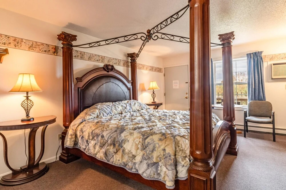 Gateway Inn
