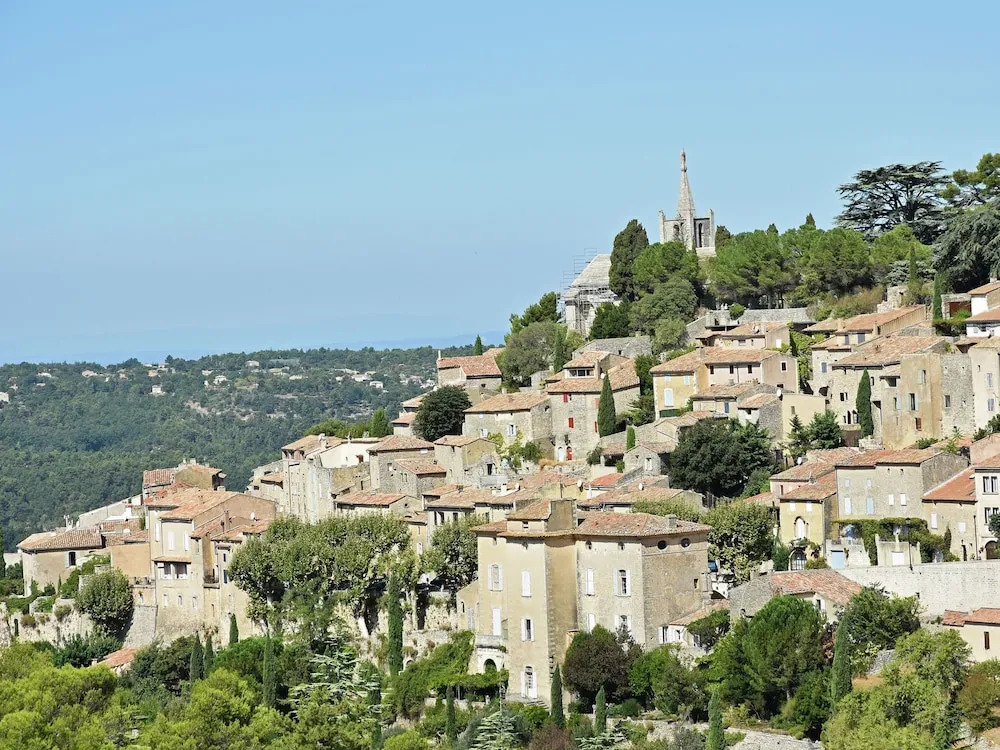 Village Home on the old Bonnieux Town Wall With Unprecedented Views