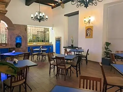 Hotel Don Carlos