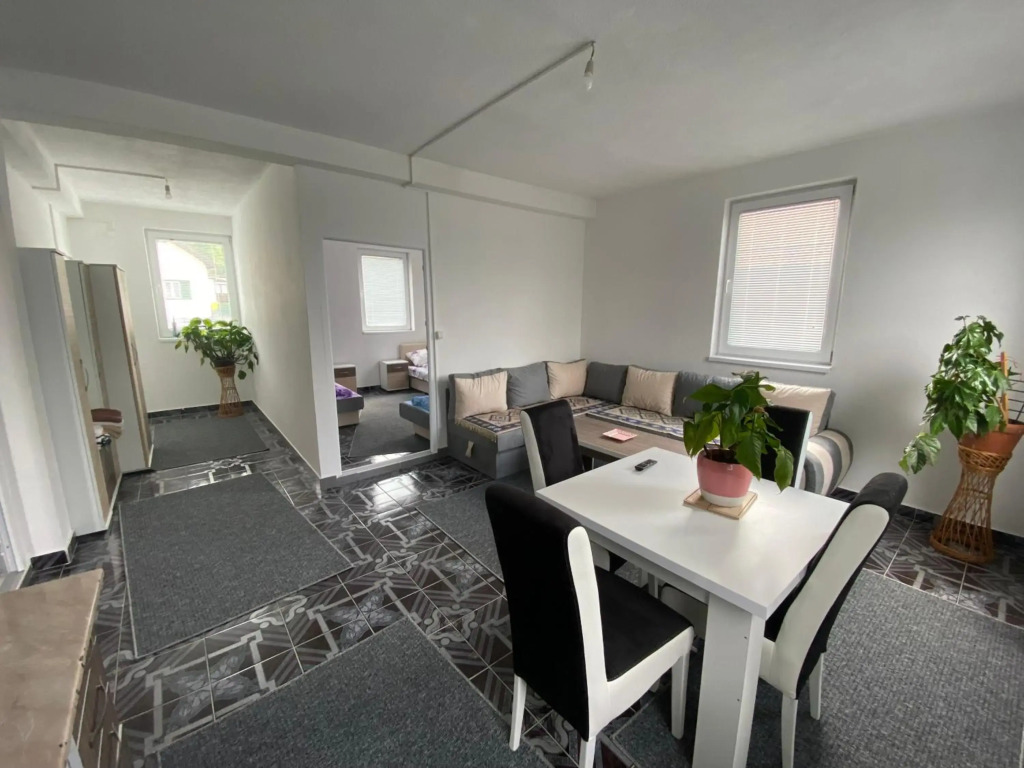 Apartments Adi