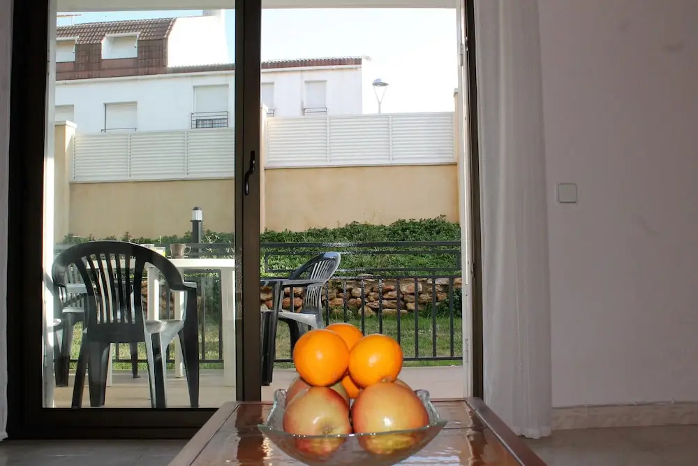 Apartamento Bellamar con terraza y piscina