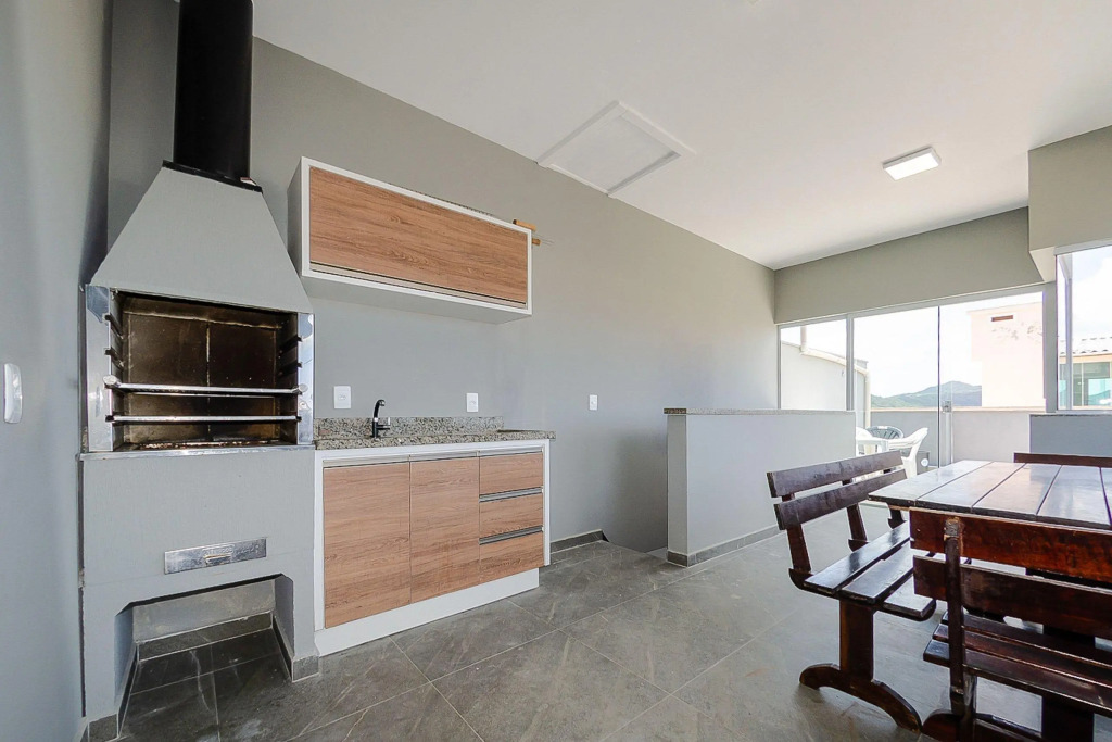 Casa Ampla C/ Churrasqueira Nos Ingleses Crl001