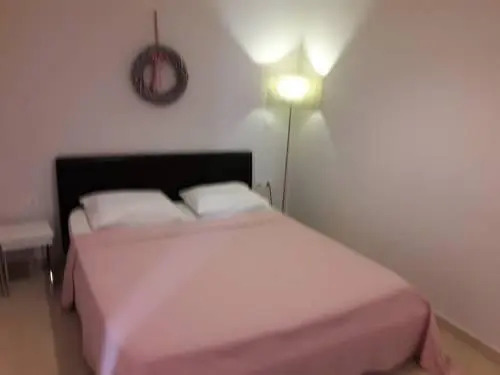 Afroessa Studios & Apartments