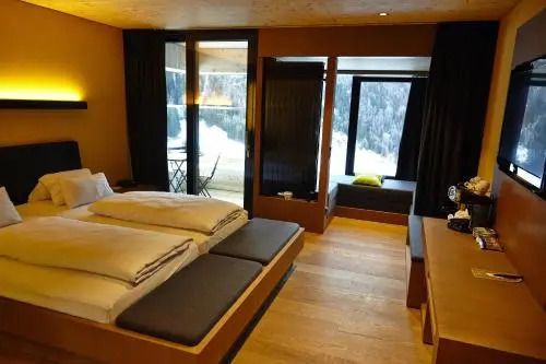 Chalet Gradonna Mountain Resort.1