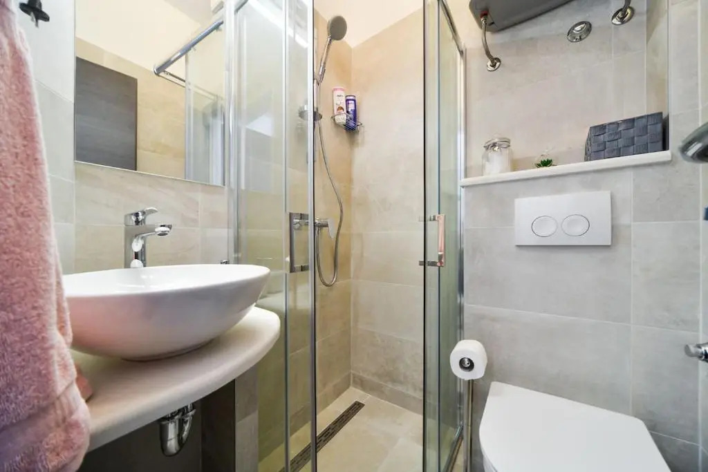 Rooms Nekic 1