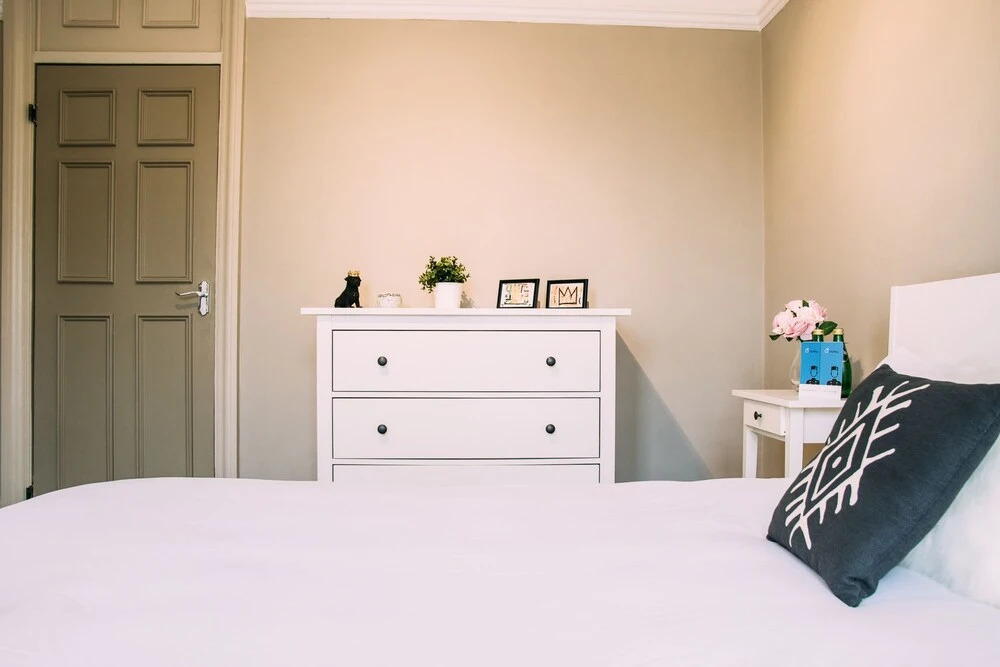 Modern Grove Court Apartment - ISMY