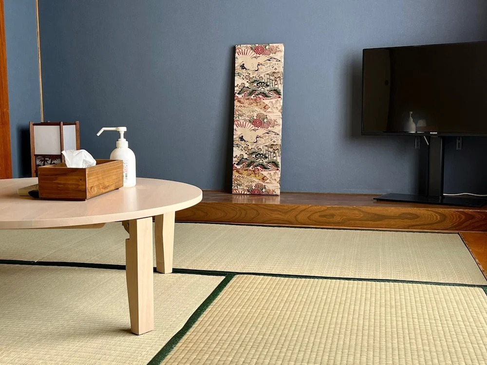 Yuzawa house