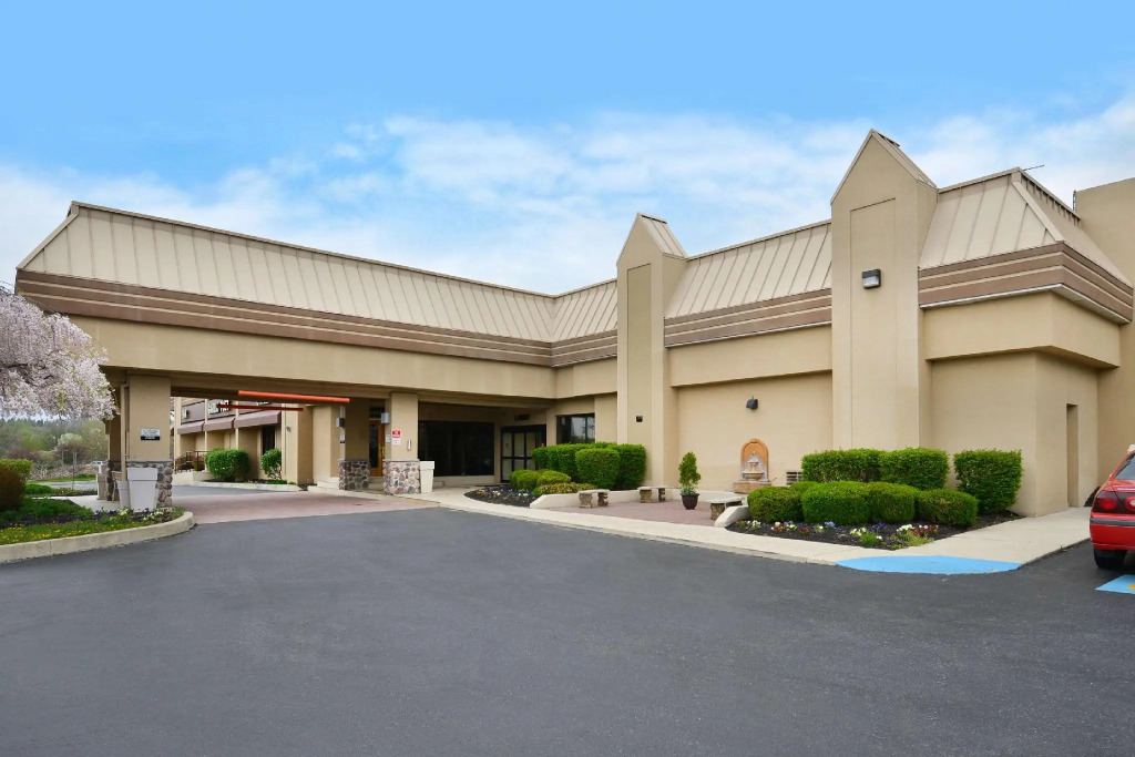 Clarion Hotel Conference Center New Cumberland