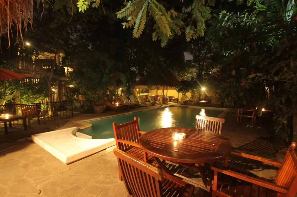 Mysteres & Mekong Phnom Penh Lodge