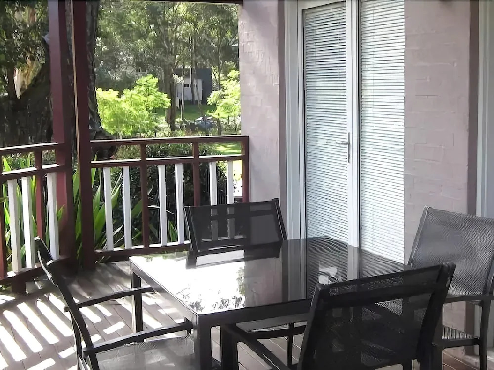 Sea Eagle Manor