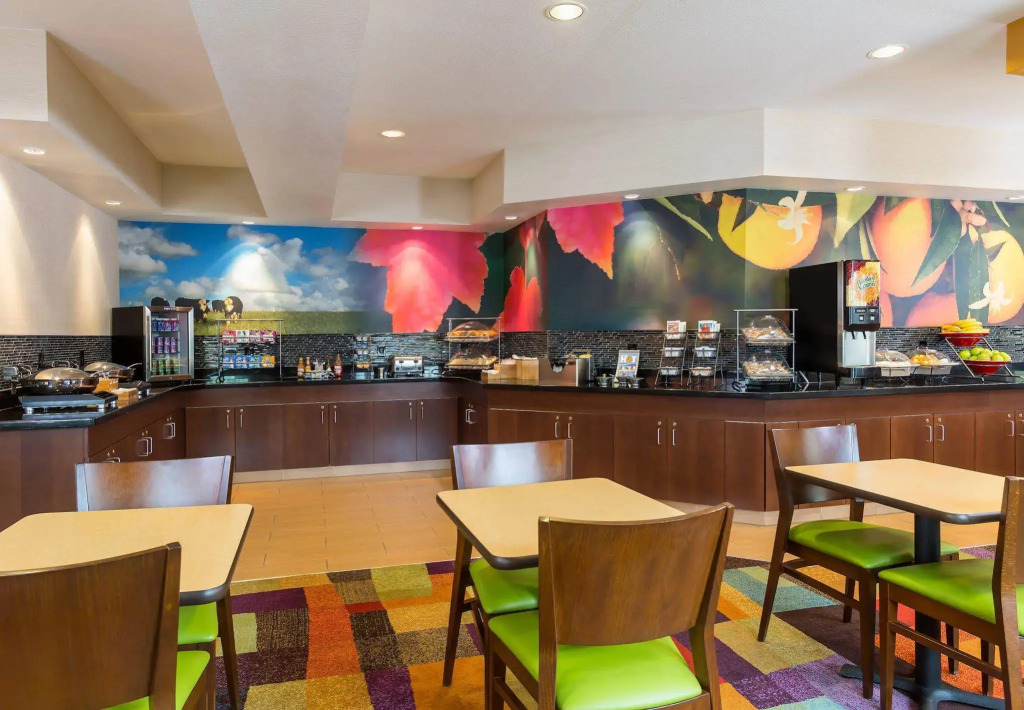 Fairfield Inn & Suites Springfield