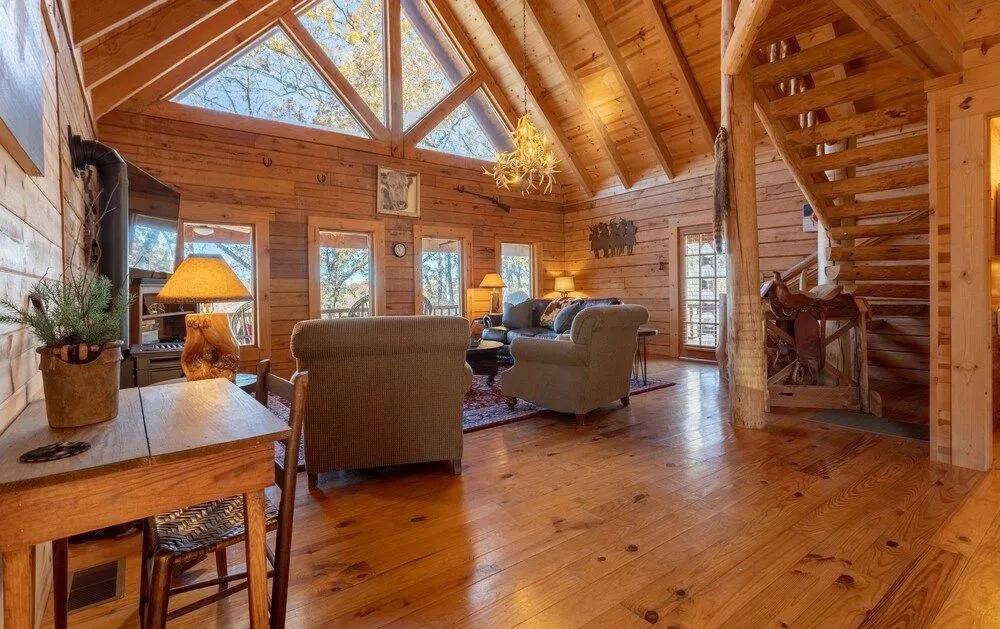 The Lazy K 3 Bedroom Cabin by RedAwning