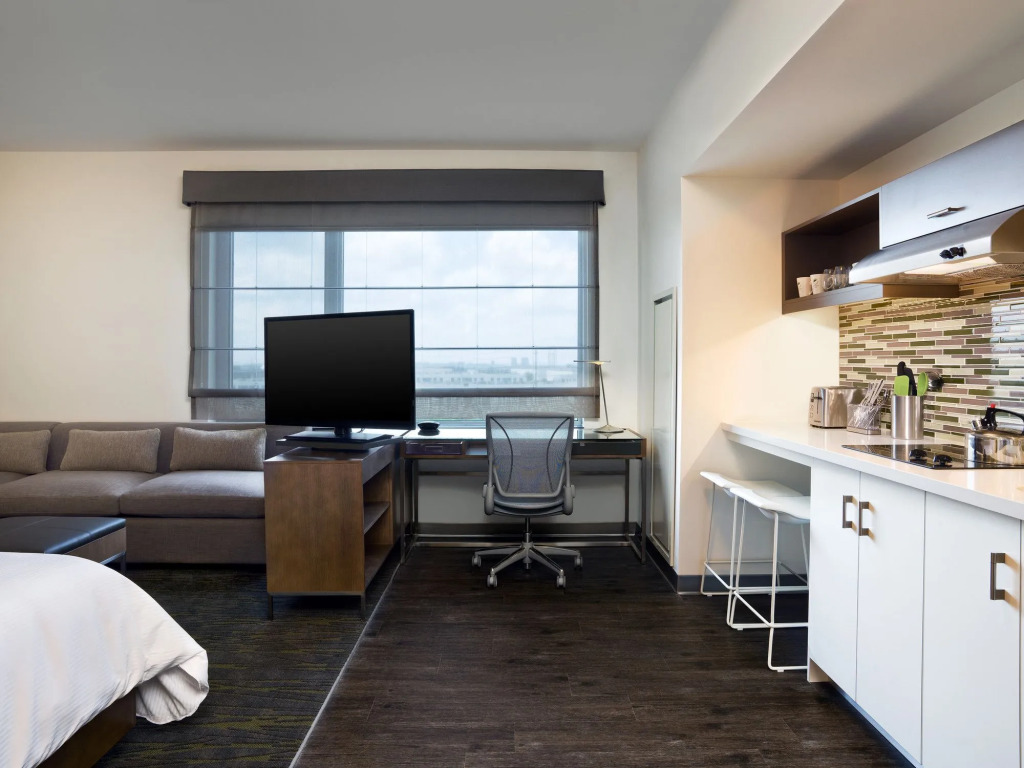 Element by Marriott Vaughan Southwest