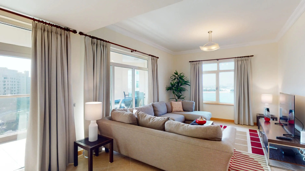 Al Dabas Beach Views 3BD Sleeps 6 Beachfront