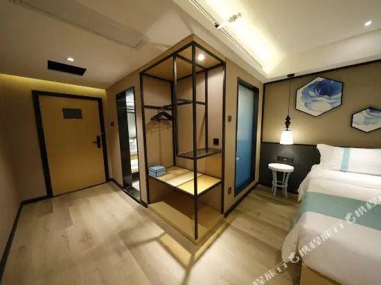 Yunyan Jinhai Hotel