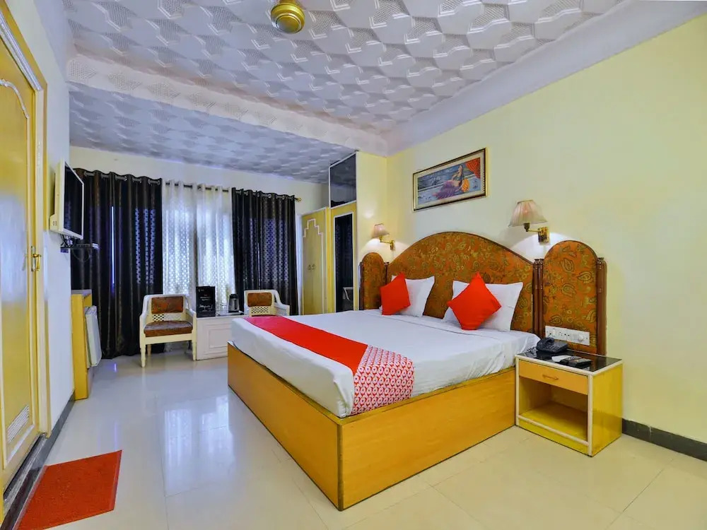 Hotel Neelam