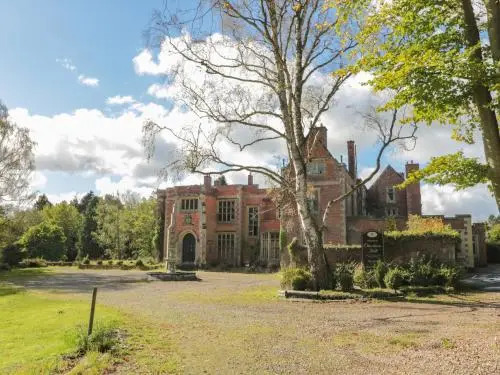 Juniper Lodge