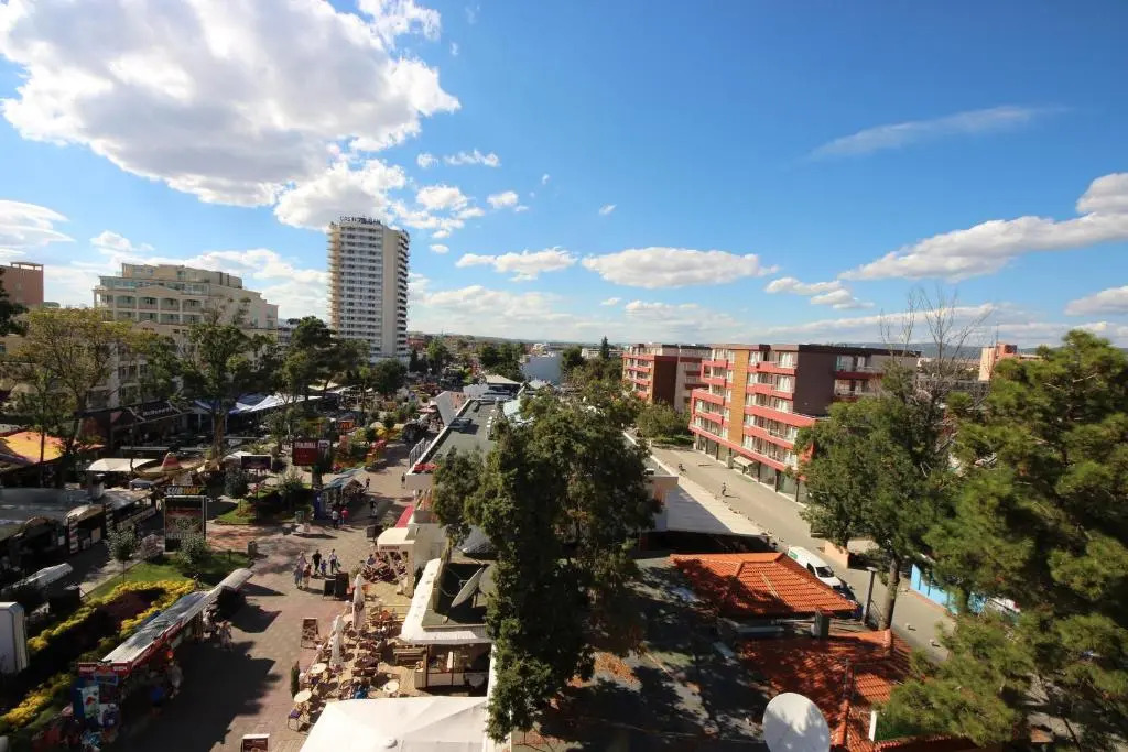 Menada Midia Apartments