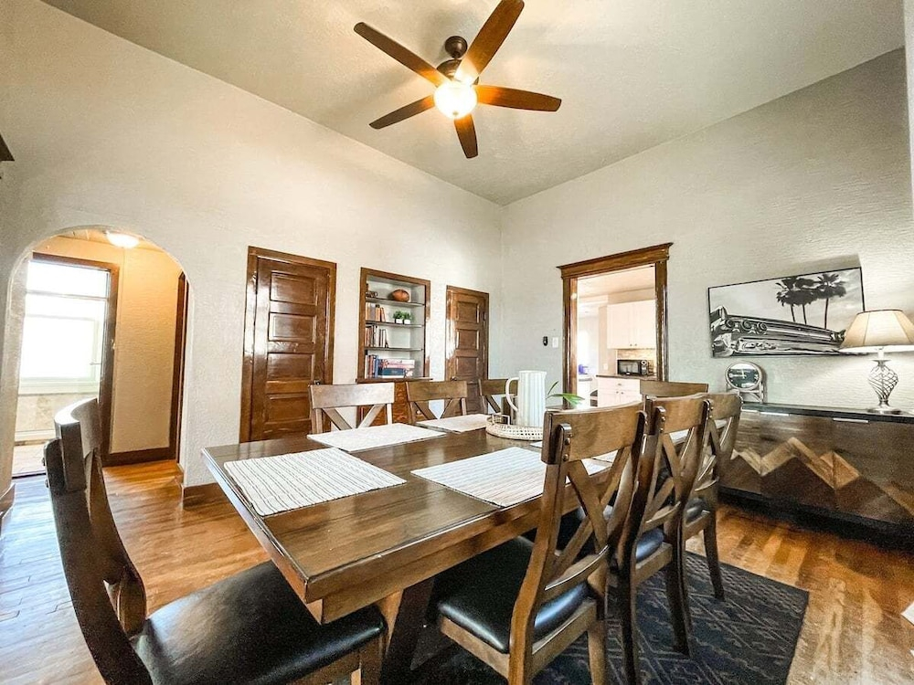214 N 20th