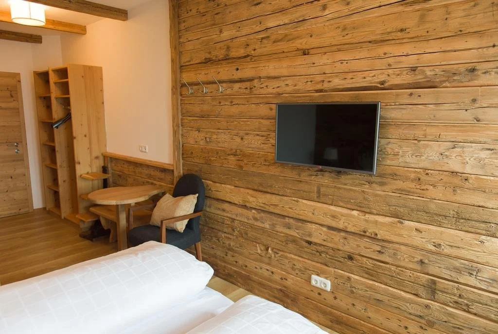 Gmundnerberghaus - ROOMS