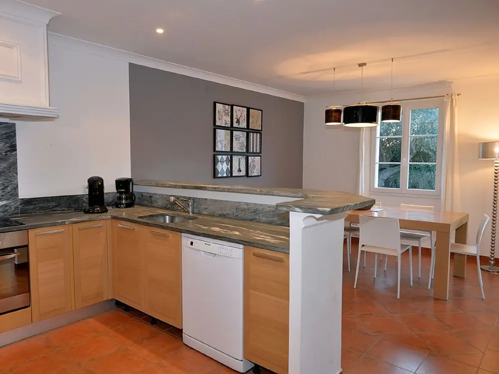 Detached Villa With Swimming Pool, Only 1 km. From the sea