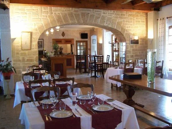 Auberge de la Tour -Appartements