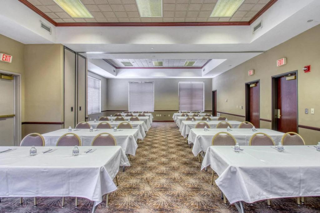 Comfort Suites Madison West