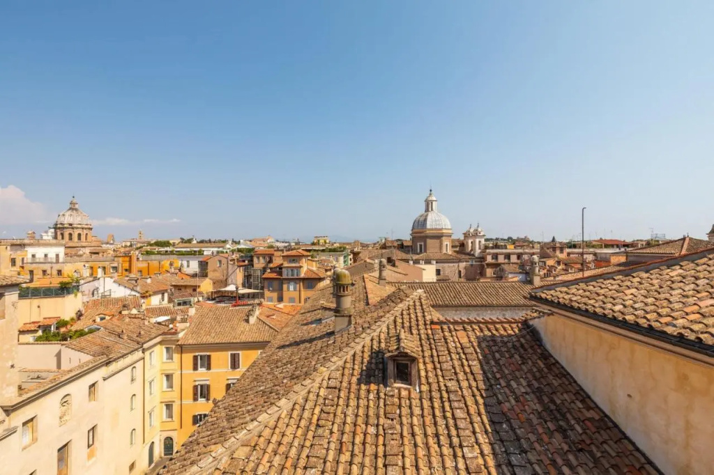 Farnese Stunning Penthouse | Romeloft