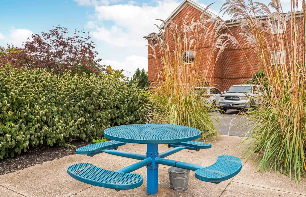 Extended Stay America Suites - Evansville - East