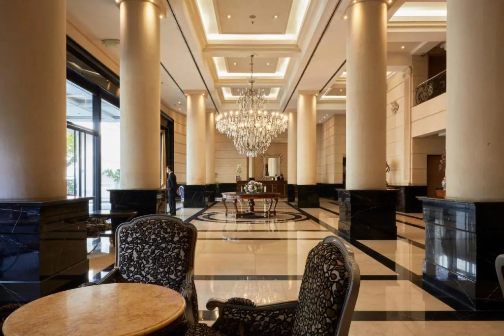 DiplomaticHotel