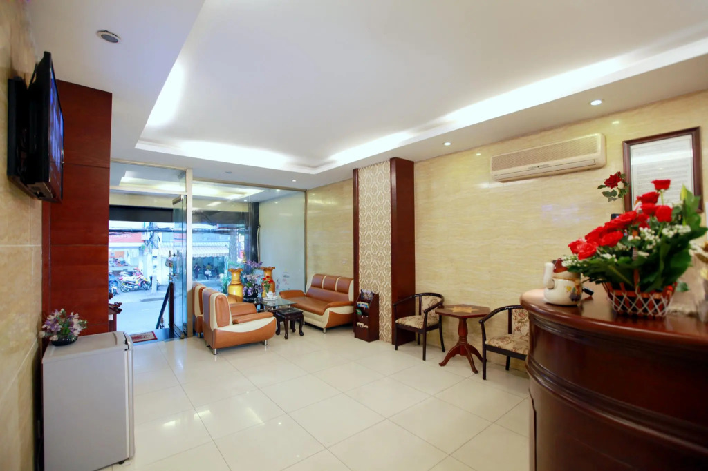 Lucky Star Hotel