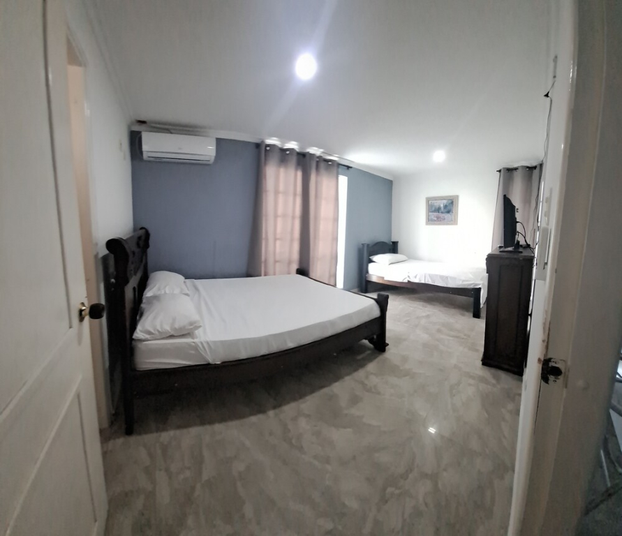 Hotel Ocean Paradise