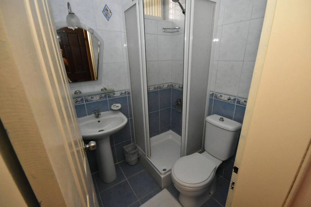 Anerissa Hotel
